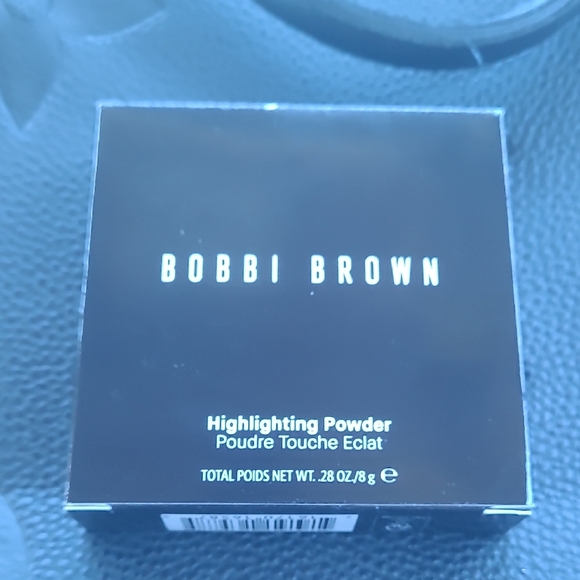 Bobbi Brown Highlighting Powder Pink Glow - Picture 6 of 6